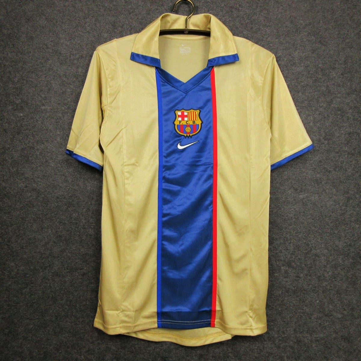 2002-2003 バルセロナ アウェイユニフォーム
